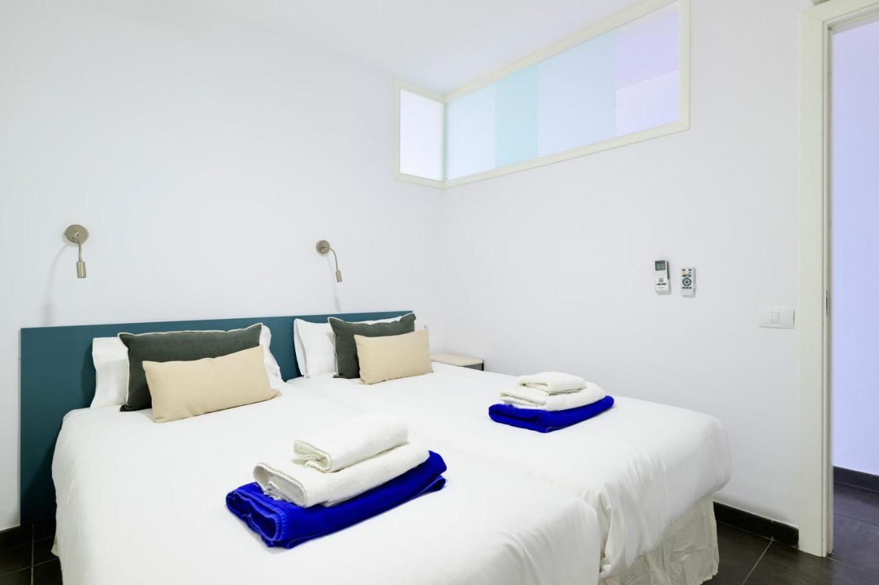 Charming 2 Bedroom Retreat With Beachfront Views San Bartolomé 외부 사진