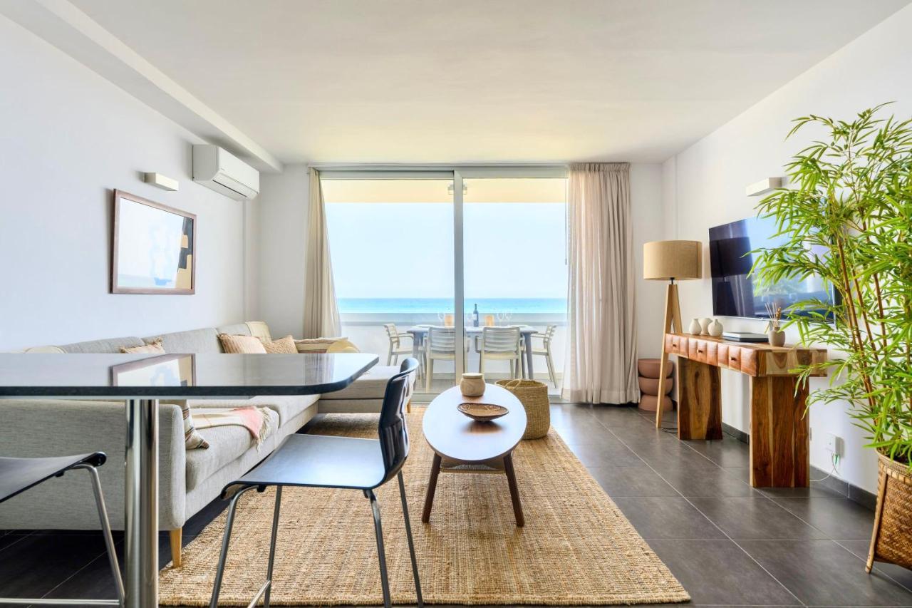 Charming 2 Bedroom Retreat With Beachfront Views San Bartolomé 외부 사진